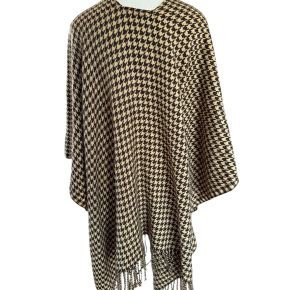 Cejon Houndstooth Cape Brown and Tan, One Size - Picture 4 of 8